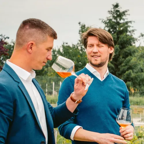 Adam Eri & Balazs Pinter