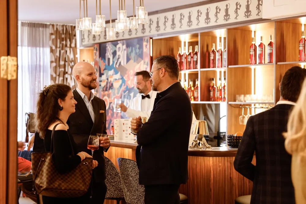 CampariGroup-x-Derenko-Netzwerktreffen©Derenko-Innenarchitektur-Wien-Hotelerie-und-Gastronomie-1.jpg