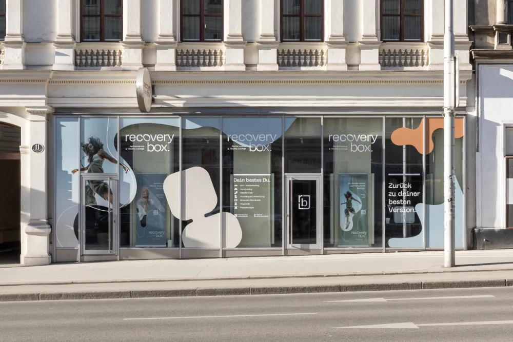 12-Recovery-Box-Brand-Wien-Folierung-Fassade-Derenko-Branding-Service.jpg