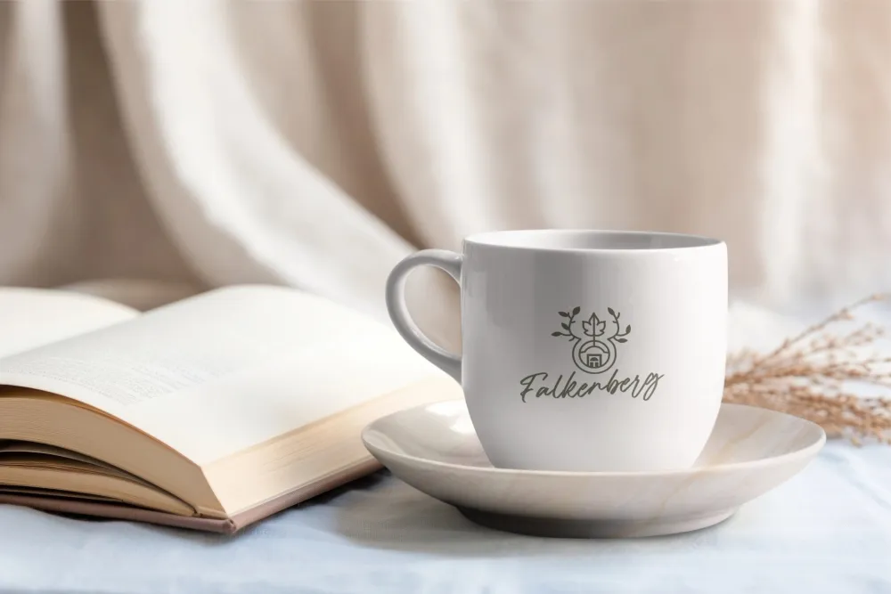 15-Falkenberg-Hotel-Tasse-mit-Logo-Derenko-Branding-Service-.jpg