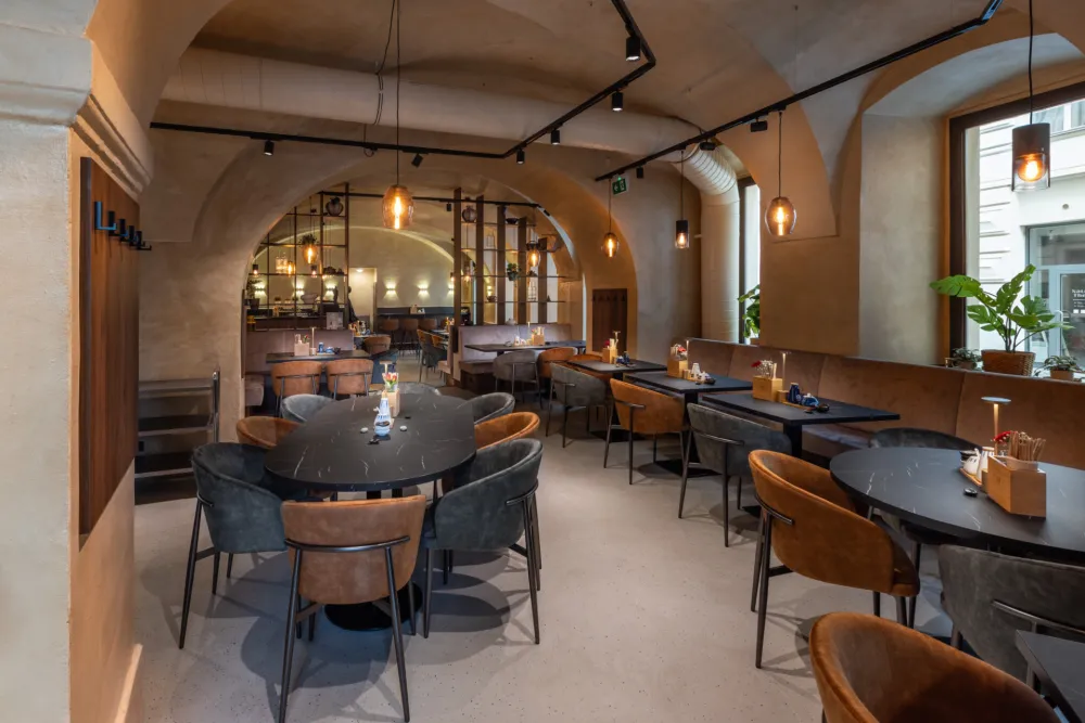 01-Restaurant-Makka©Derenko-Innenarchitektur-Hotel-und-Gastronomie-Wien.jpg