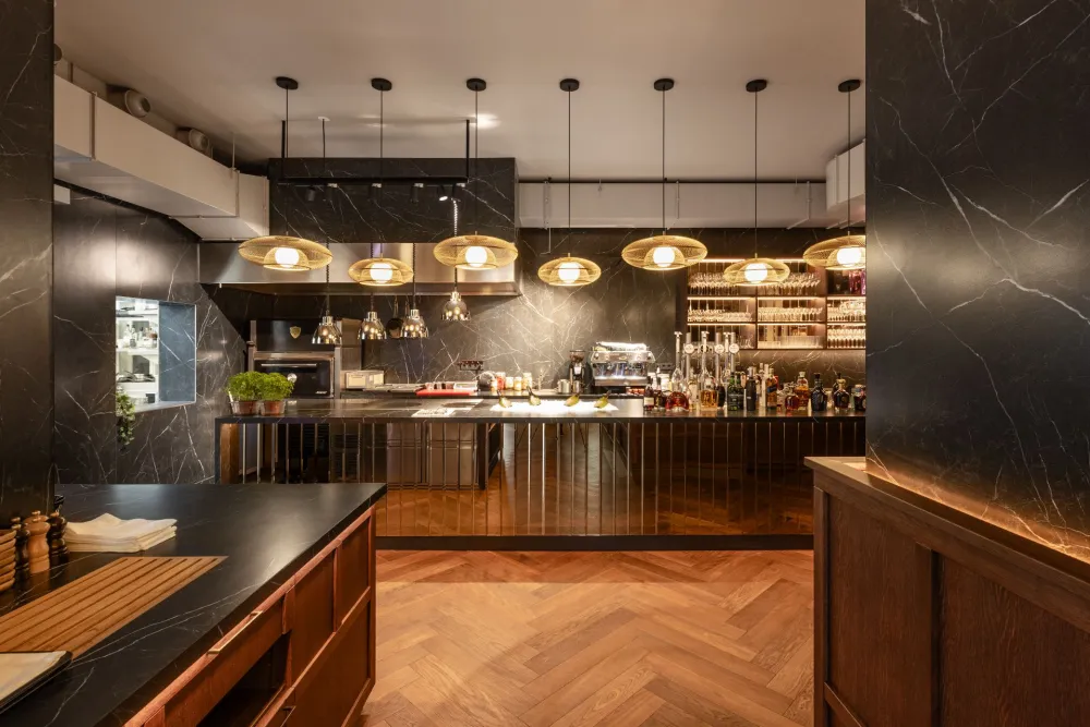 03-Boxwood-Derenko-Offene-Kueche-Restaurant-Innenarchitektur-Wien.jpg