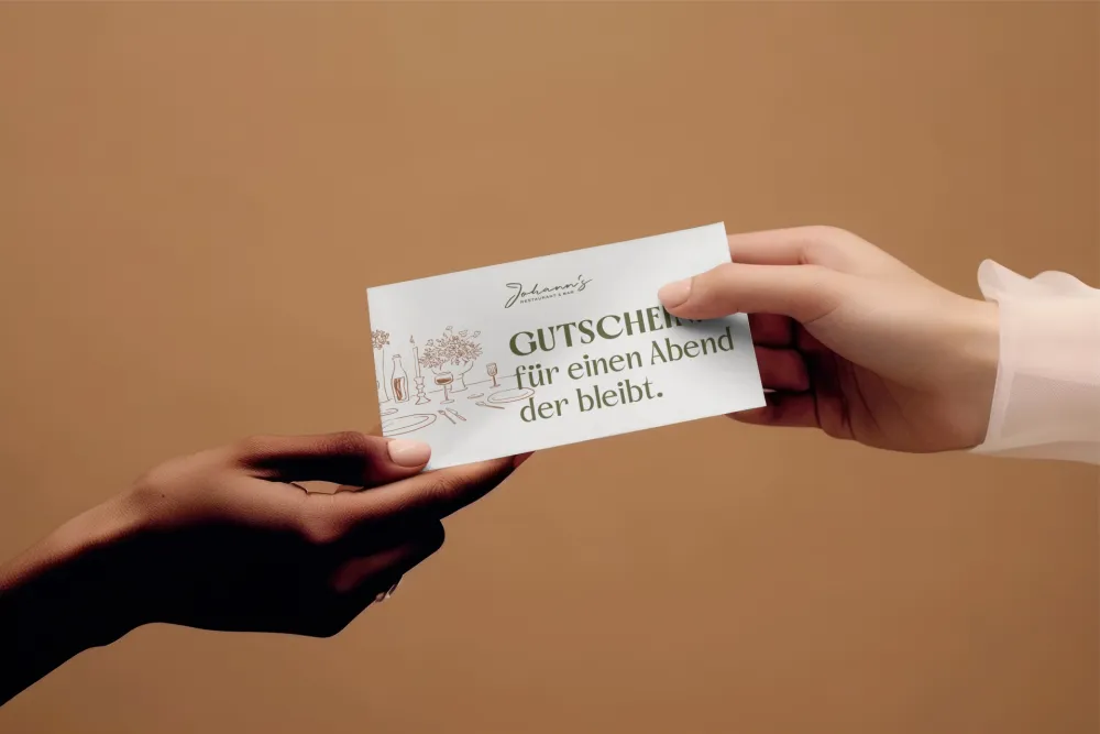 07-Das-Johanns-Restaurant-Gutschein-MockUp-Derenko-Branding-Service.jpg