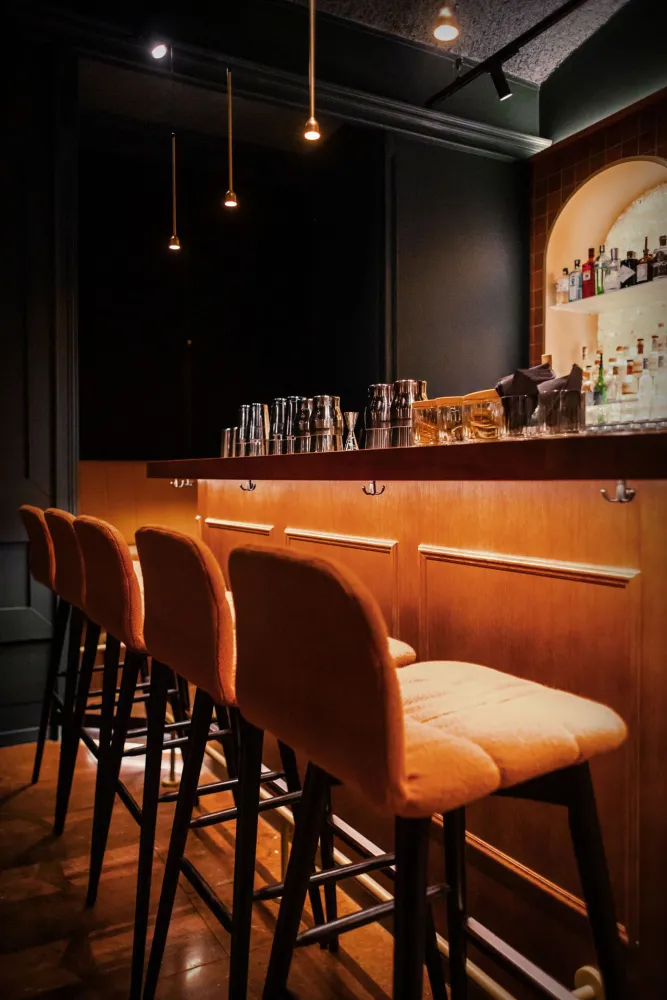07-Cico-Bar-Tresen-Ausschank-Derenko-Interior-Design.jpg