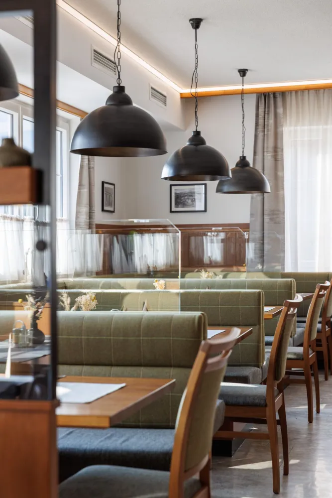 06-Gasthof-Haag-Haitzendorf©Derenko-Innenarchitektur-Hotel-und-Gastronomie-Wien.jpg