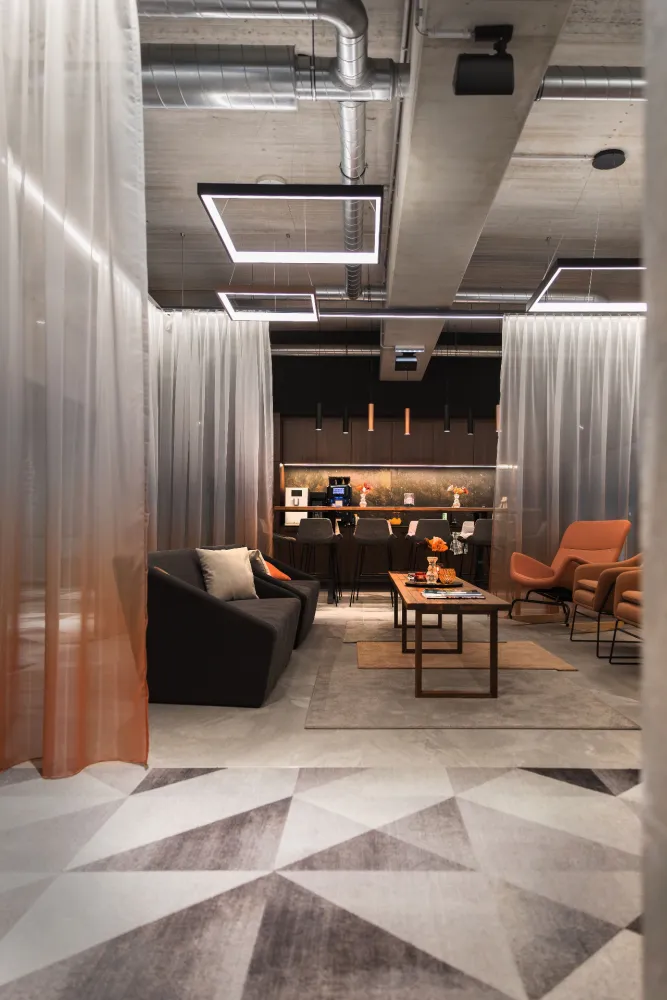 3-Redl-Office-4.jpg