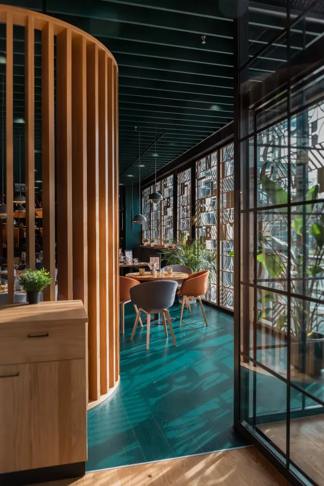05-Salon-Albert-Raumtrenner-Derenko-Interior-Design.jpg