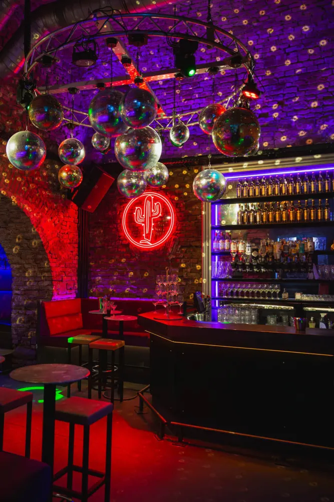 EM6A1245_Kaktus Club.jpg